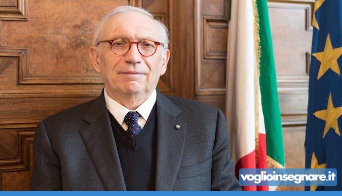 Valutazioni insegnanti, il ministro precisa: non saranno voti ma un miglioramento del sistema scolastico